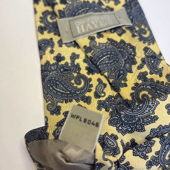 Yellow Italian Silk Tie with Blue & Gray Paisley Print - Picture 7 of 7